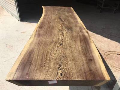 鸡翅木大板:纹理似鸡翅,典雅的古典家具